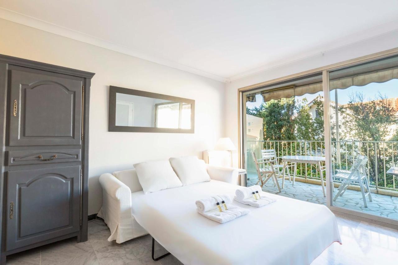 Chez J-P - 100M Beach 2-4Pers Terrace Sea View Pool Garage Antibes Exterior photo